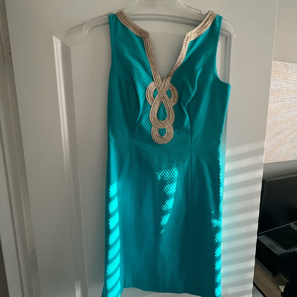 Lilly Pulitzer Brand New Blue and Gold Dress. Size 0